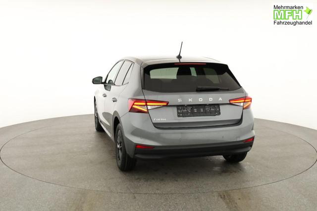 Skoda Fabia Selection 1.0 TSI 130 Jahre, LED, Kamera, Winter, Sunset, 15-Zoll 