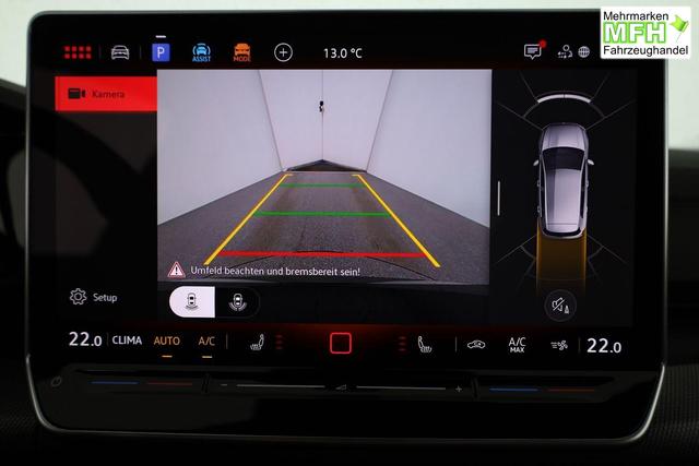 Volkswagen Golf 2.0 TSI 195 kW GTI VIII DSG, Navi, Side, Matrix, Kamera, Winter, 19-Zoll 