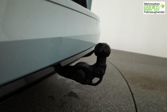 Volkswagen Golf 1.5 TSI 110 kW R-Line VIII Variant R-LINE, AHK, easyOpen, Kamera, LED-Plus, 3-J Garantie 