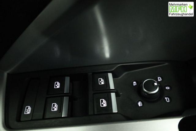 Audi Q3 Sportback 35 TFSI S line S-Line, AHK, Pano, LED, Navi, Kamea, ACC 