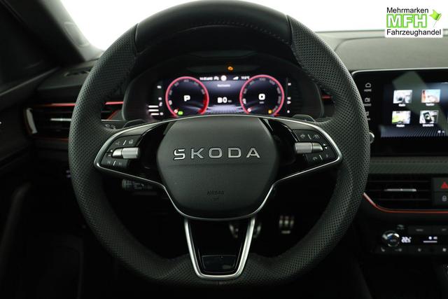 Skoda Kamiq Monte Carlo 1.5 TSI DSG Carlo, Pano, AHK, IQ.Light, Side, Kamera, Winter, 17-Zoll 