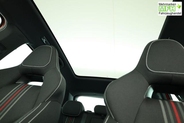 Skoda Kamiq Monte Carlo 1.5 TSI DSG Carlo, Pano, AHK, IQ.Light, Side, Kamera, Winter, 17-Zoll 