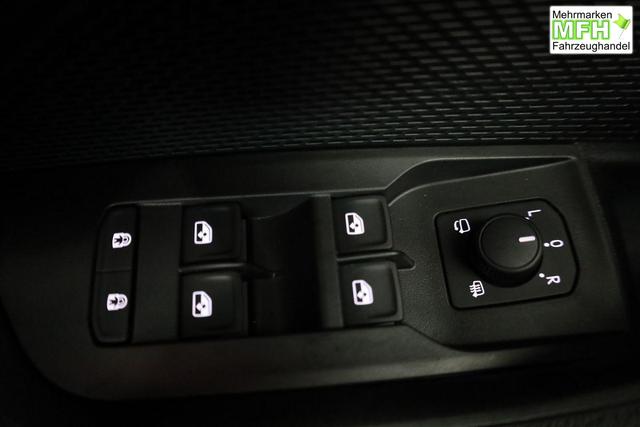 Skoda Octavia Combi 2.0 TSI 195 kW RS DSG, AHK, Navi, Matrix, Side, Winter, 5 J.-Garantie 