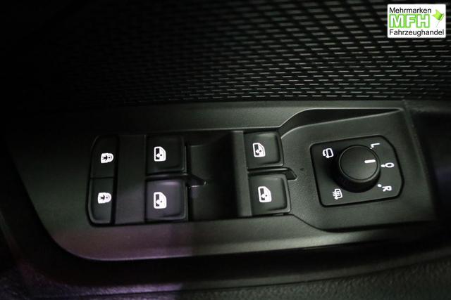 Skoda Octavia Combi 2.0 TSI 195 kW RS DSG, Pano, AHK, Navi, Matrix, Side, Winter, 5 J.-Garantie 