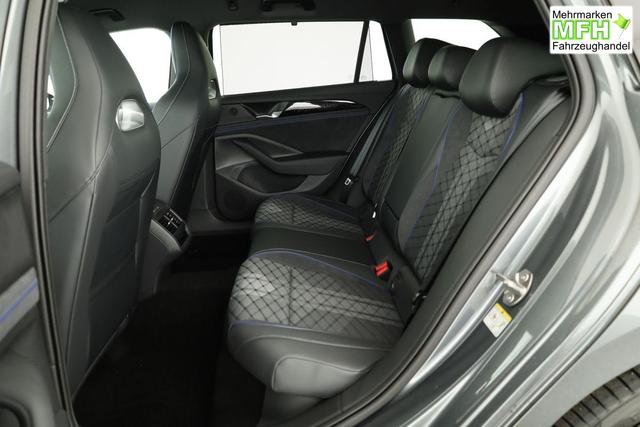 Volkswagen Passat Variant 2.0 TDI 142 kW 4Motion R-Line DSG 4M Black, AHK, IQ.Light, HUD, 19-Zoll, AreaView, Navi, Side 