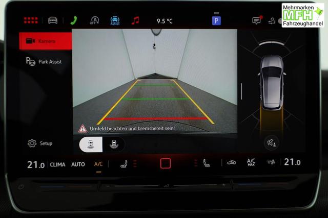 Volkswagen Golf 2.0 TSI 195 kW GTI VIII DSG, Navi, Side, IQ.Light, Kamera, Winter 