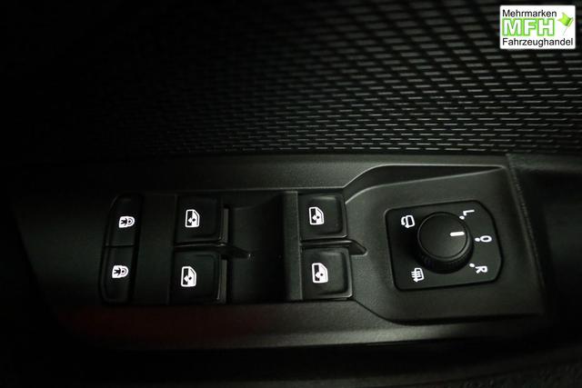 Skoda Octavia Combi 2.0 TSI 195 kW RS DSG, Standheizung, AHK, Navi, Matrix, Side, Winter, 5 J.-Garantie 