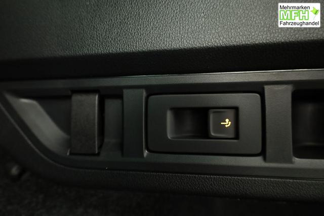 Skoda Octavia Combi 2.0 TSI 195 kW RS DSG, AHK, Navi, Matrix, Side, Winter, 5 J.-Garantie 