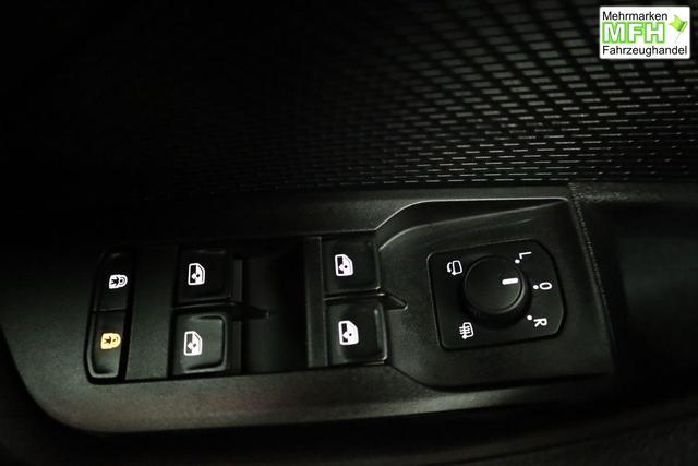 Skoda Octavia Combi 2.0 TSI 195 kW RS DSG, AHK, Navi, Matrix, Side, Winter, 5 J.-Garantie 