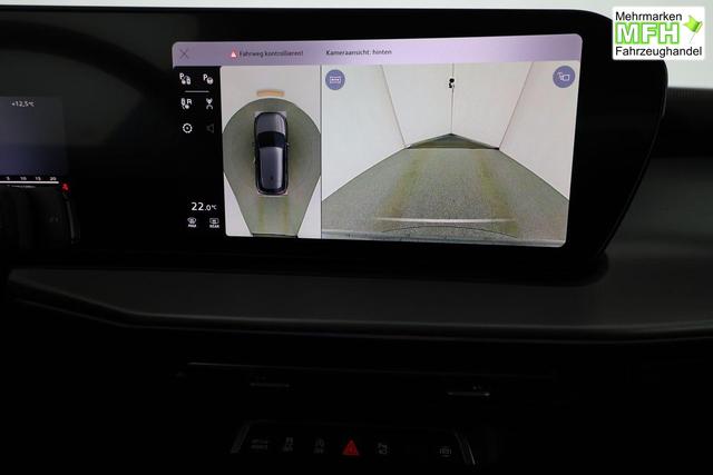 Audi Q3 TFSI quattro 150 kW quattro, AHK, Navi, AreaView, Side, Sound, Winter, 18-Zoll 