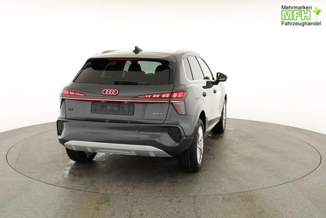 Audi Q3 TFSI quattro 150 kW quattro, AHK, Navi, AreaView, Side, Sound, Winter, 18-Zoll 