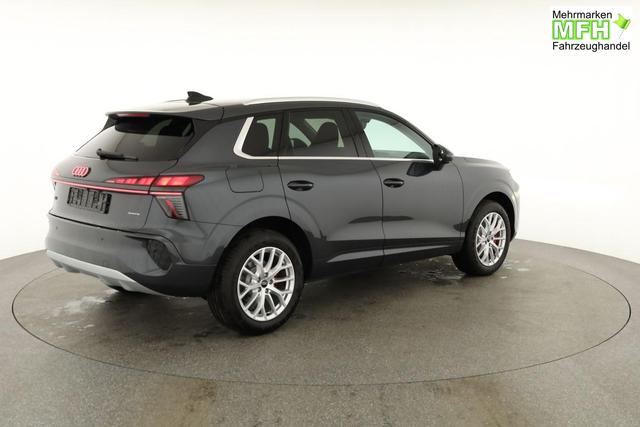 Audi Q3 TFSI quattro 150 kW quattro, AHK, Navi, AreaView, Side, Sound, Winter, 18-Zoll 