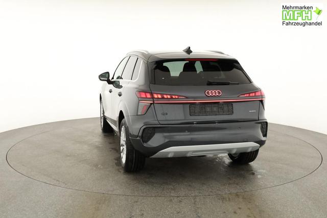 Audi Q3 TFSI quattro 150 kW quattro, AHK, Navi, AreaView, Side, Sound, Winter, 18-Zoll 