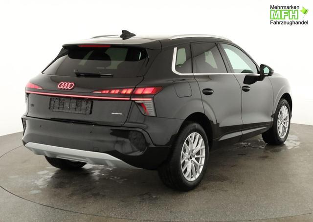 Audi Q3 TFSI quattro 150 kW quattro, AHK, Navi, AreaView, Side, Sound, Winter, 18-Zoll 