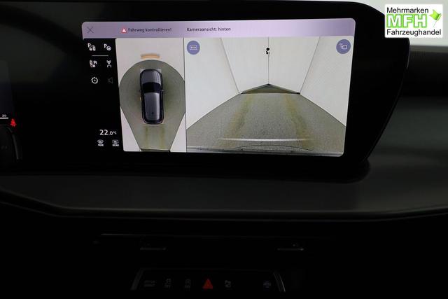 Audi Q3 TFSI quattro 150 kW quattro, AHK, Navi, AreaView, Side, Sound, Winter, 18-Zoll 