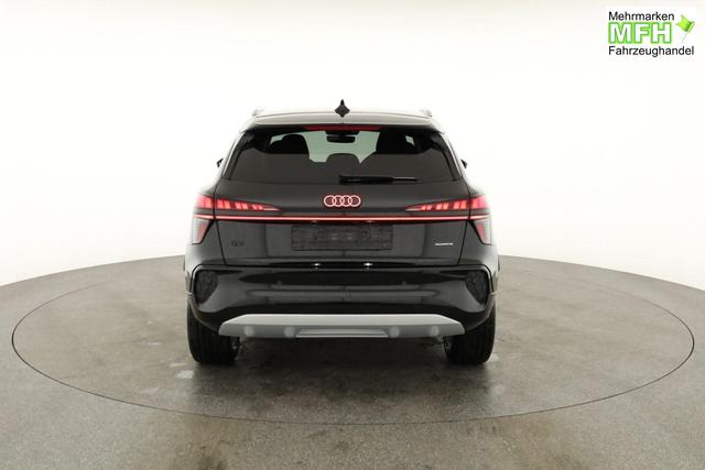 Audi Q3 TFSI quattro 150 kW quattro, AHK, Navi, AreaView, Side, Sound, Winter, 18-Zoll 