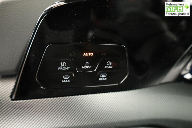 Volkswagen Golf 2.0 TSI 195 kW GTI VIII DSG, Navi, Side, IQ.Light, Kamera, Winter 