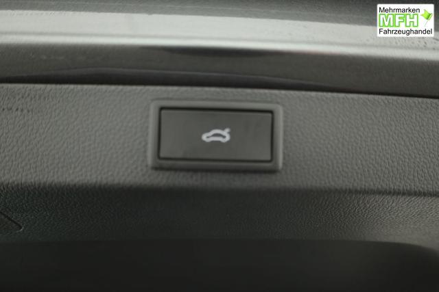 Skoda Karoq Selection 2.0 TDI DSG 4x4 Selection, AHK, Navi, LED, Kamera, Winter, el. Klappe, 4 J.-Garantie 