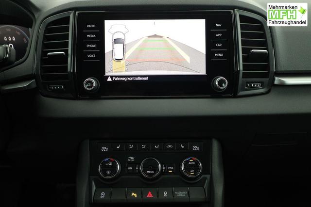Skoda Karoq Selection 2.0 TDI DSG 4x4 Selection, AHK, Navi, LED, Kamera, Winter, el. Klappe, 4 J.-Garantie 