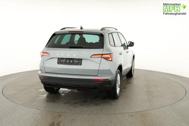 Skoda Karoq Selection 2.0 TDI DSG 4x4 Selection, AHK, Navi, LED, Kamera, Winter, el. Klappe, 4 J.-Garantie 