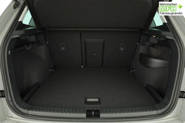 Skoda Karoq Selection 1.5 TSI DSG Selection, AHK, LED, Kamera, Winter, Ladeboden, 4 J.-Garantie 