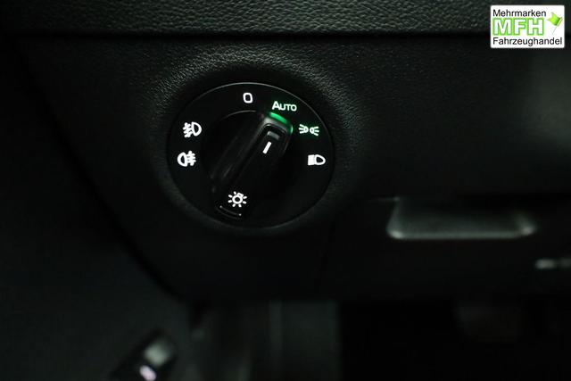 Skoda Karoq Selection 1.5 TSI DSG Selection, AHK, Navi, LED, Kamera, Winter, el. Klappe, Ladeboden, 4 J.-Garantie 