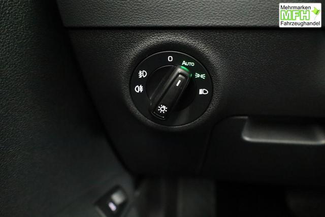 Skoda Karoq Selection 4x4 2.0 TDI DSG Selection, AHK, LED, Kamera, Winter, el. Klappe, 4 J.-Garantie 