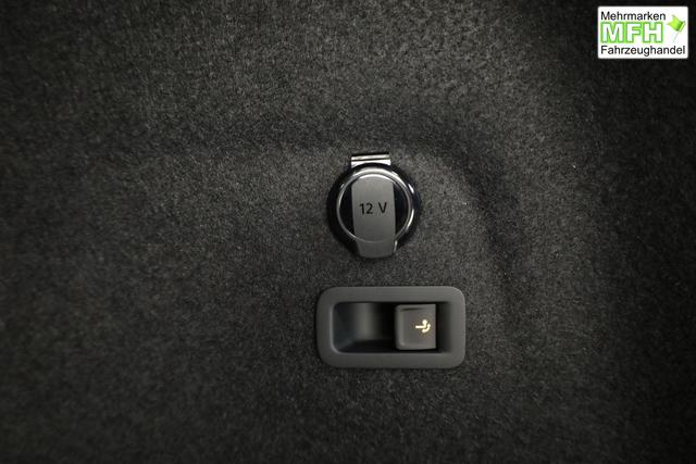 Volkswagen Golf 1.5 TSI 110 kW Life VIII Variant Life, AHK, easyOpen, Kamera, Winter, 3-J Garantie 