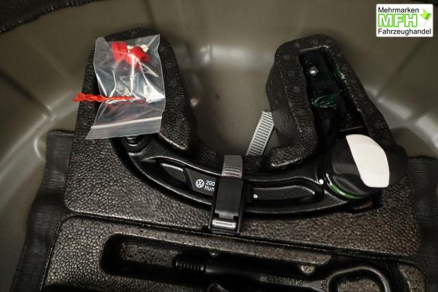 Volkswagen T-Cross 1.0 TSI 85 kW Life DSG Life, AHK, LED, Kamera, Side, ACC, Winter, sofort 