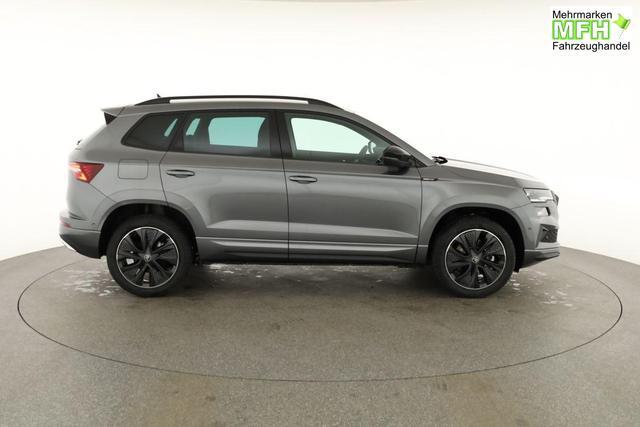 Skoda Karoq Sportline 1.5 TSI DSG Sportline, AHK, Navi, CANTON, Matrix, AreaView, Side, Kamera, el. Klappe, FS-beheizbar 