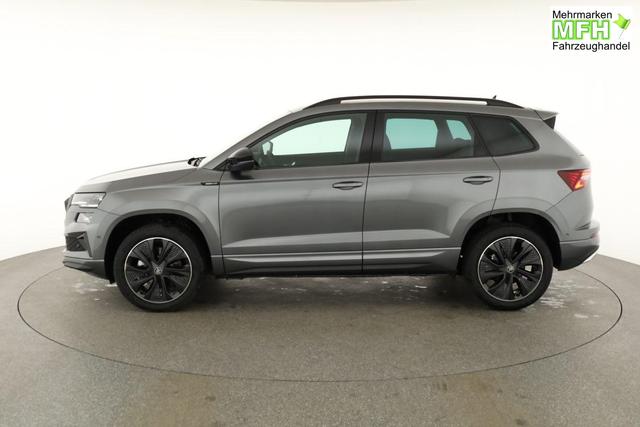 Skoda Karoq Sportline 1.5 TSI DSG Sportline, AHK, Navi, CANTON, Matrix, AreaView, Side, Kamera, el. Klappe, FS-beheizbar 