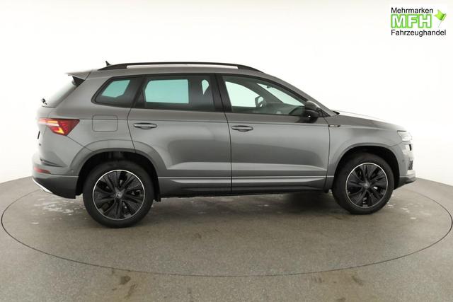 Skoda Karoq Sportline 4x4 2.0 TDI DSG Sportline, Pano, AHK, Navi, Matrix, AreaView, Side, Kamera, el. Klappe, FS-beheizbar, Winter 