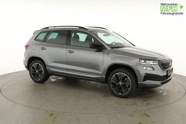 Skoda Karoq Sportline 4x4 2.0 TDI DSG Sportline, Pano, AHK, Navi, Matrix, AreaView, Side, Kamera, el. Klappe, FS-beheizbar, Winter 