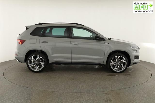 Skoda Karoq Sportline 1.5 TSI DSG Sportline, Pano, AHK, Navi, CANTON, Matrix, AreaView, Side, FS-beheizbar, 19-Zoll 