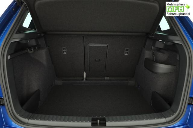 Skoda Karoq Sportline 1.5 TSI DSG Sportline, Pano, AHK, Navi, CANTON, Matrix, AreaView, Side, FS-beheizbar 