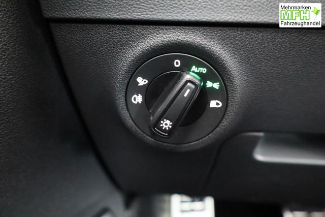 Skoda Karoq Sportline 1.5 TSI DSG Sportline, Pano, AHK, Navi, Matrix, AreaView, Side, FS-beheizbar, Winter, 19-Zoll 
