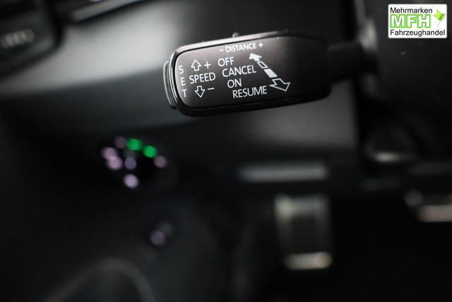Skoda Karoq Sportline 1.5 TSI DSG Sportline, Pano, AHK, Navi, Matrix, AreaView, Side, FS-beheizbar, Winter, 19-Zoll 