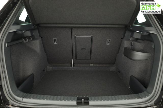 Skoda Karoq Sportline 1.5 TSI DSG Sportline, Pano, AHK, Navi, Matrix, AreaView, Side, FS-beheizbar, Winter, 19-Zoll 