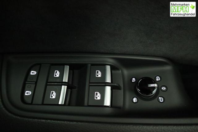 Audi Q8 50 TDI quattro qu S-LINE, Standheizung, HuD, Luft, Pano, B&O, 23-Zoll, AHK, Leder, AreaView, Optik schwarz 