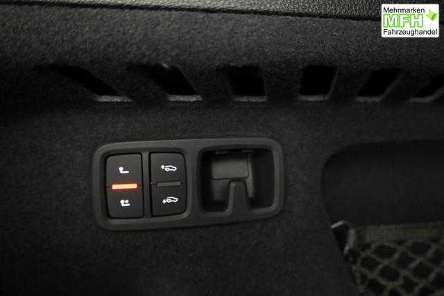 Audi Q8 50 TDI quattro qu S-LINE, Standheizung, HuD, Luft, Pano, B&O, 23-Zoll, AHK, Leder, AreaView, Optik schwarz 