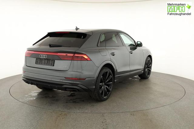 Audi Q8 50 TDI quattro qu S-LINE, Standheizung, HuD, Luft, Pano, B&O, 23-Zoll, AHK, Leder, AreaView, Optik schwarz 