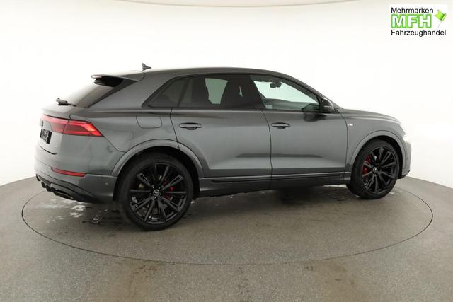 Audi Q8 50 TDI quattro qu S-LINE, Standheizung, HuD, Luft, Pano, B&O, 23-Zoll, AHK, Leder, AreaView, Optik schwarz 