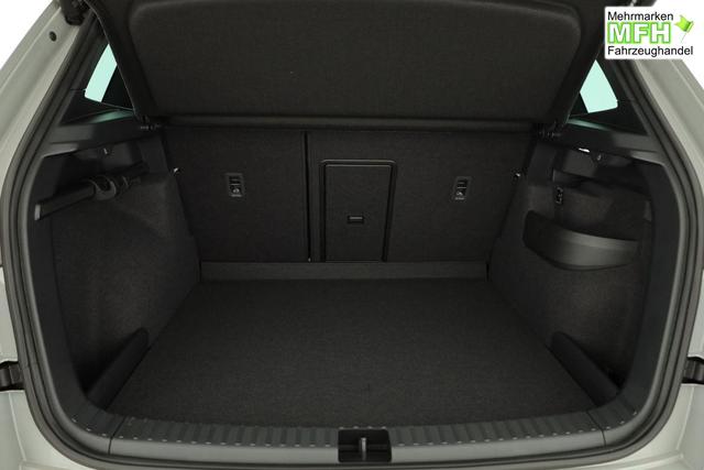 Skoda Karoq Sportline 4x4 2.0 TDI DSG Sportline, Pano, AHK, Navi, Matrix, AreaView, Side, Kamera, el. Klappe, FS-beheizbar, Winter 