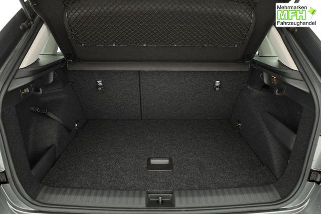 Skoda Kamiq Selection 1.0 TSI Selection, AHK, LED, Kamera, Ladeboden, Winter 