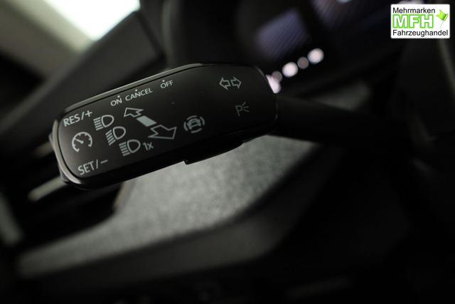 Skoda Kamiq Selection 1.0 TSI Selection, AHK, LED, Kamera, Ladeboden, Winter 