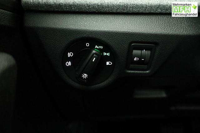 Skoda Kamiq Selection 1.5 TSI DSG Selection, LED, Kamera, Ladeboden, Winter 