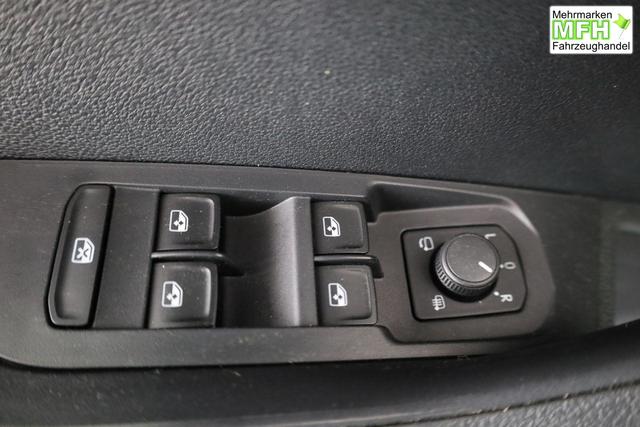 Skoda Karoq Drive 4x4 2.0 TDI DSG Drive, AHK, Matrix, Pano, Winter, el. Klappe 