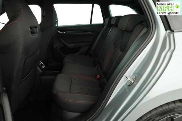 Skoda Octavia Combi 2.0 TSI 195 kW RS DSG, Pano, AHK, Navi, Matrix, Side, Winter, 5 J.-Garantie 