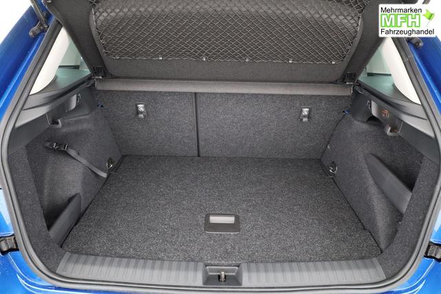Skoda Kamiq Selection 1.0 TSI DSG Selection, Matrix, Kamera, Ladeboden, Winter, 16-Zoll 