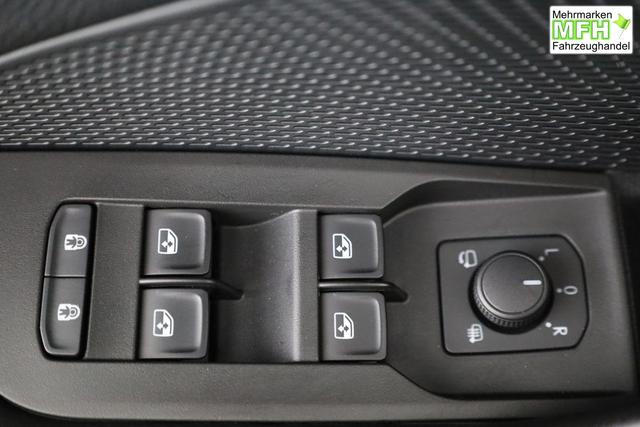 Skoda Octavia Combi 2.0 TSI 195 kW RS DSG, Pano, Standheizung, AHK, Navi, Matrix, Canton, Side, Winter, 5 J.-Garantie 